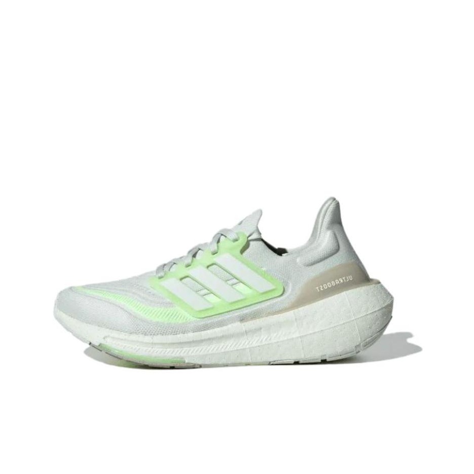 Sepatu Lari Adidas Ultraboost  - Adidas Shoes Ultraboost Light ulasan dan harga